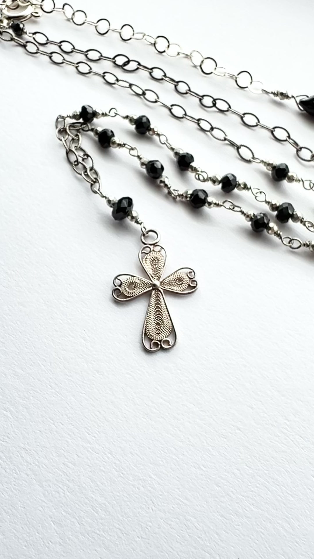 ◇BLACKPURPLE◇ dilly cross necklace Sterling Silver Cross Pendant Necklace with Black Spinel