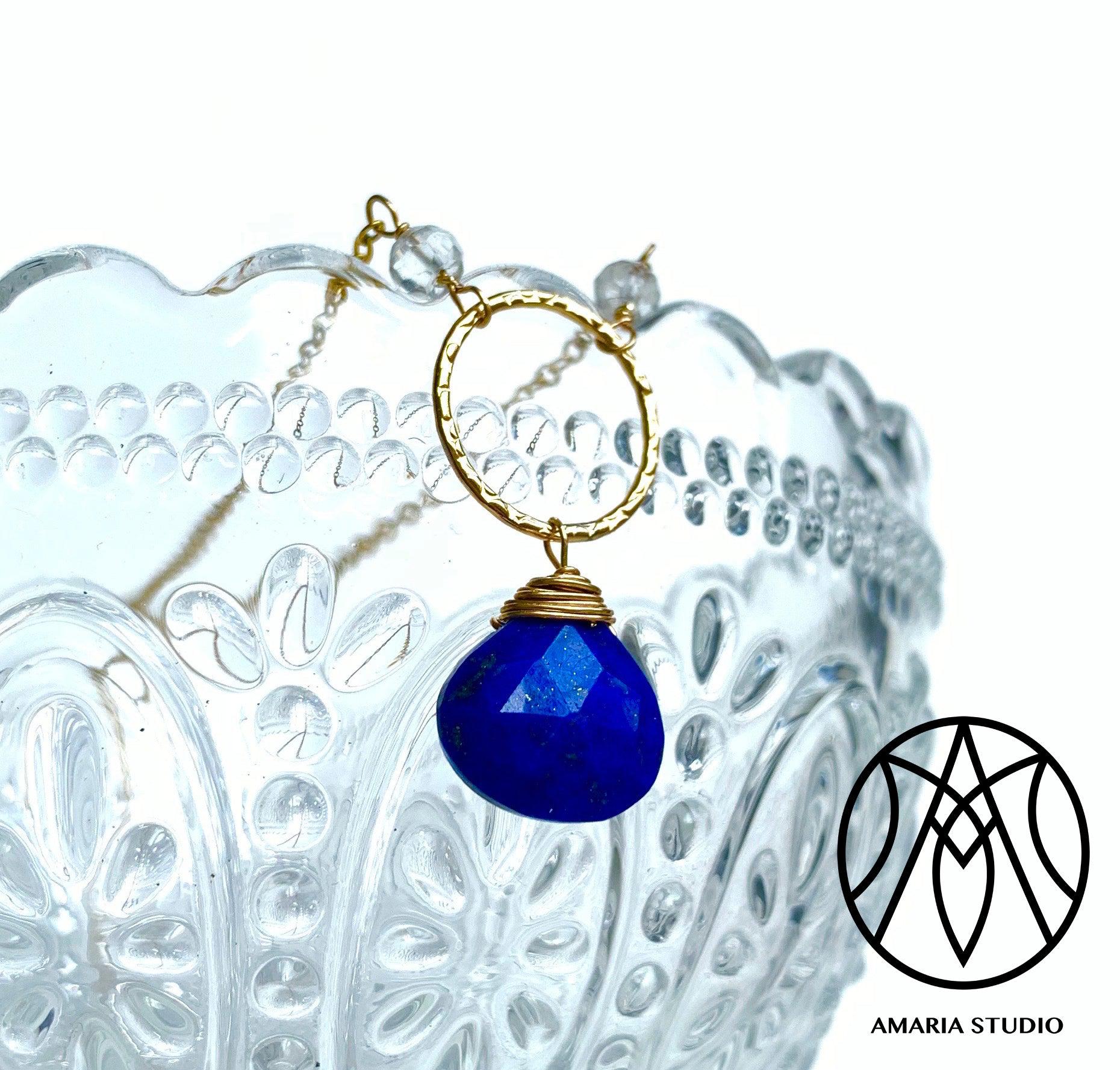 Lapis Lazuli and white topaz necklace - Amaria Studio