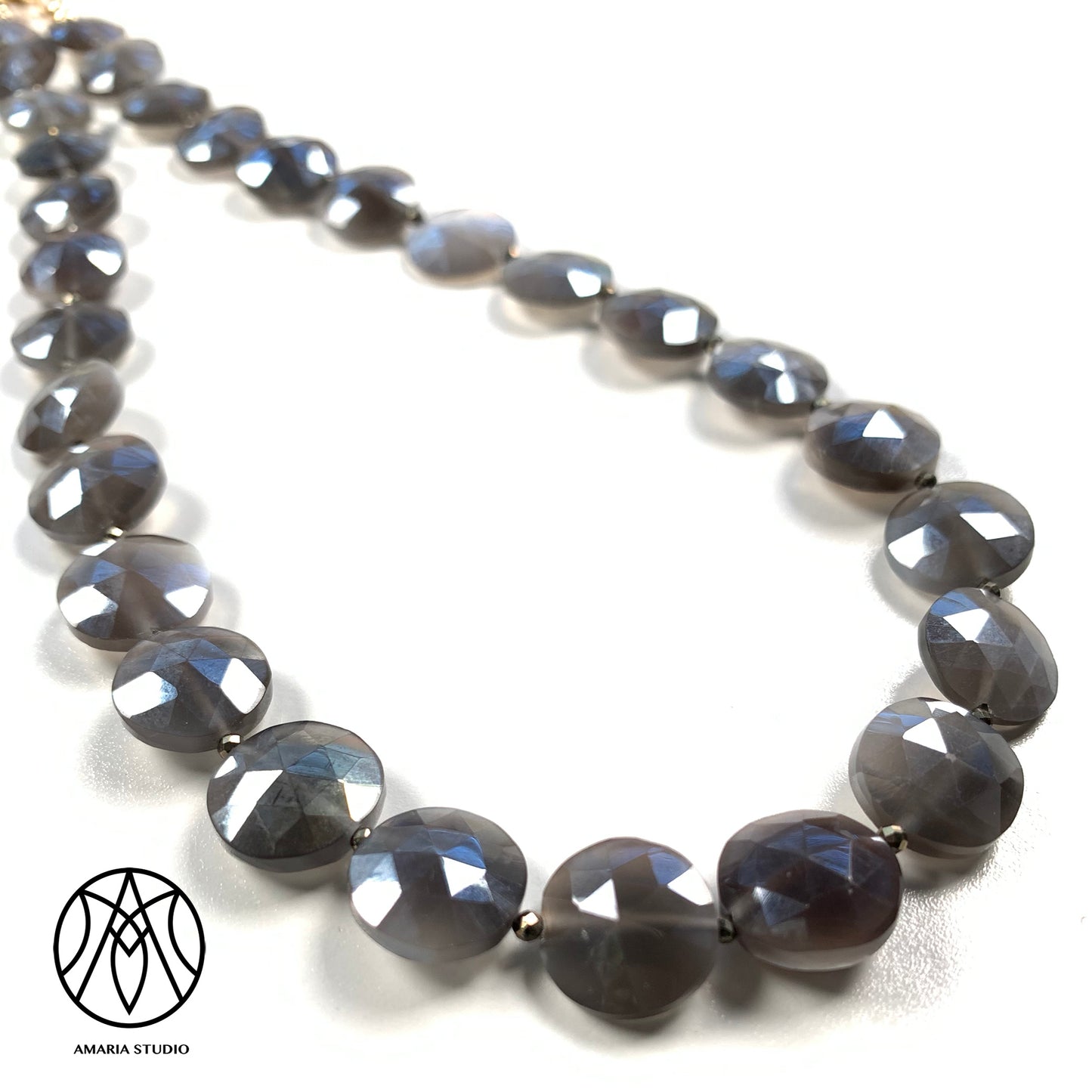 Rose cut grey moonstone necklace - Amaria Studio