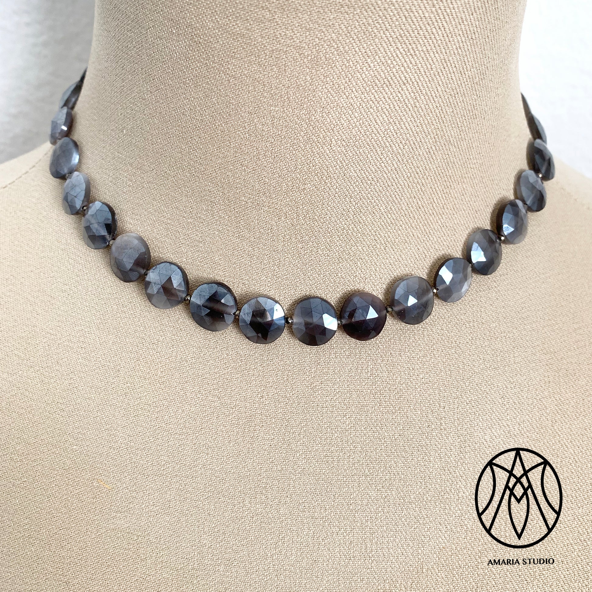 Rose cut grey moonstone necklace - Amaria Studio