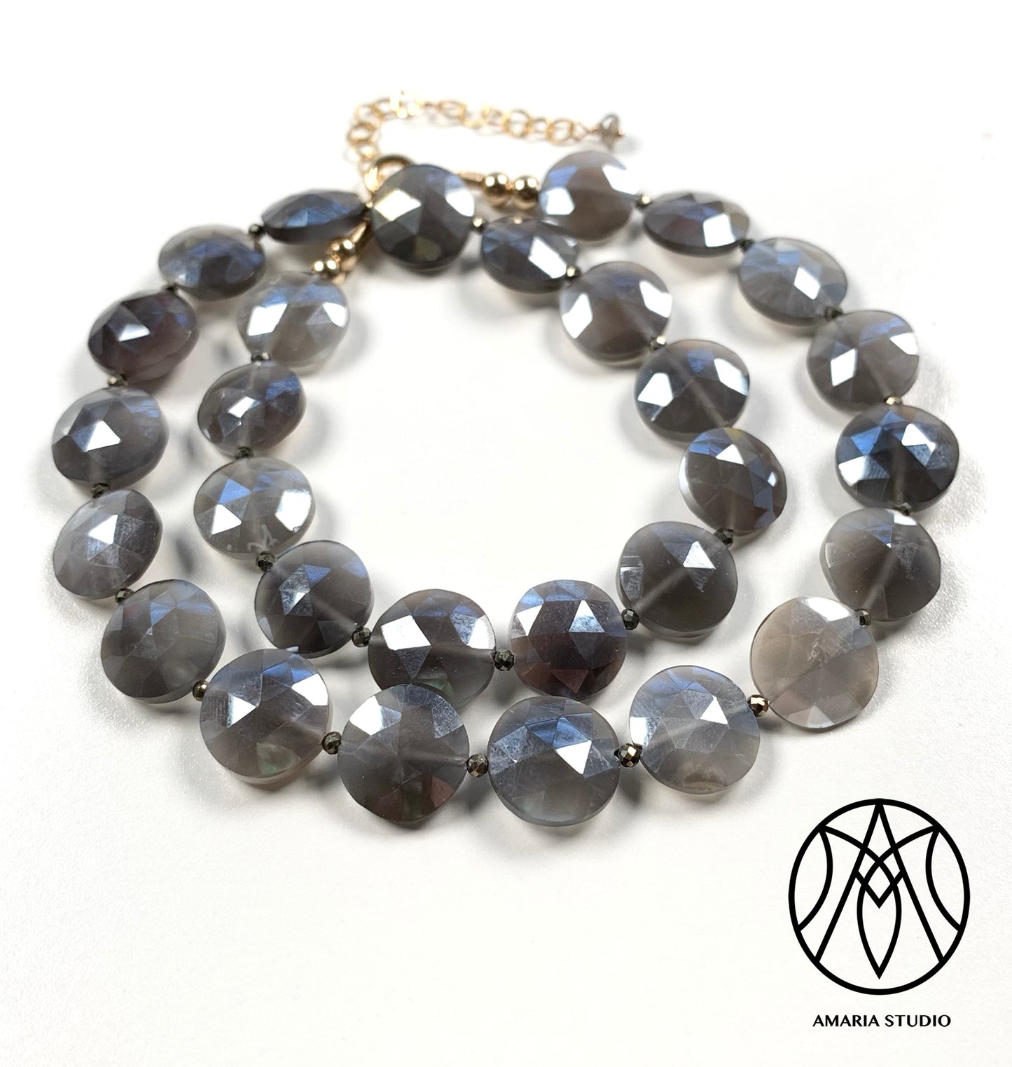 Rose cut grey moonstone necklace - Amaria Studio